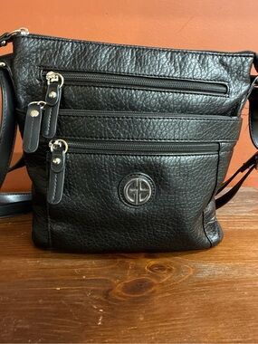 Gianni Bini Black Textured Leather Crossbody with Front Zipper Pockets